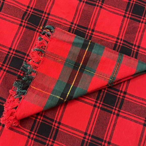 Christmas cloth napkins gold holiday plaid tassel trim 17 formal dinner wear NEW - Picture 4 of 6